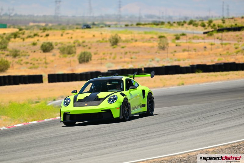 Porsche 911 GT3 RS green
