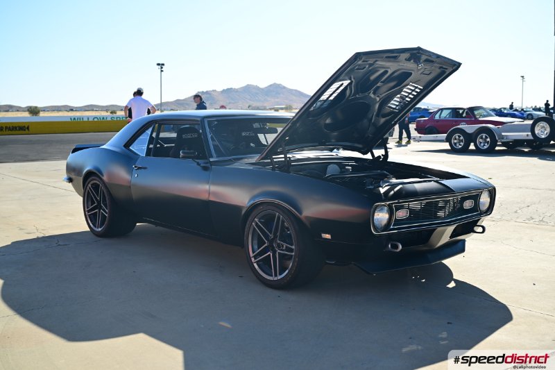 Chevrolet Camaro dark gray