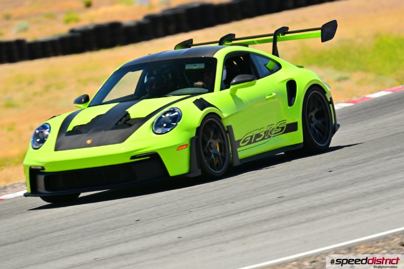 Porsche 911 GT3 RS green