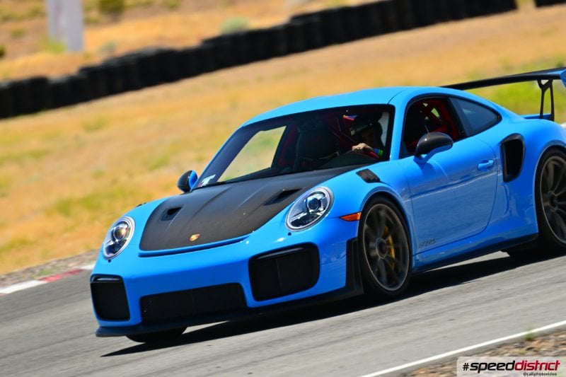 Porsche 911 GT3 RS blue