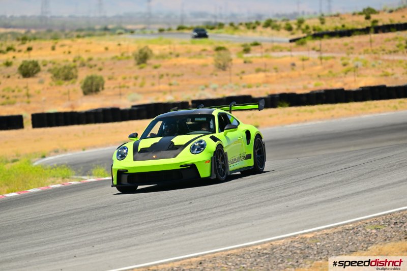 Porsche 911 GT3 RS green
