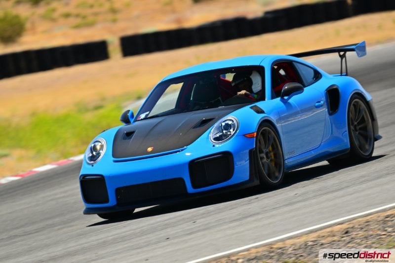 Porsche 911 GT3 RS blue