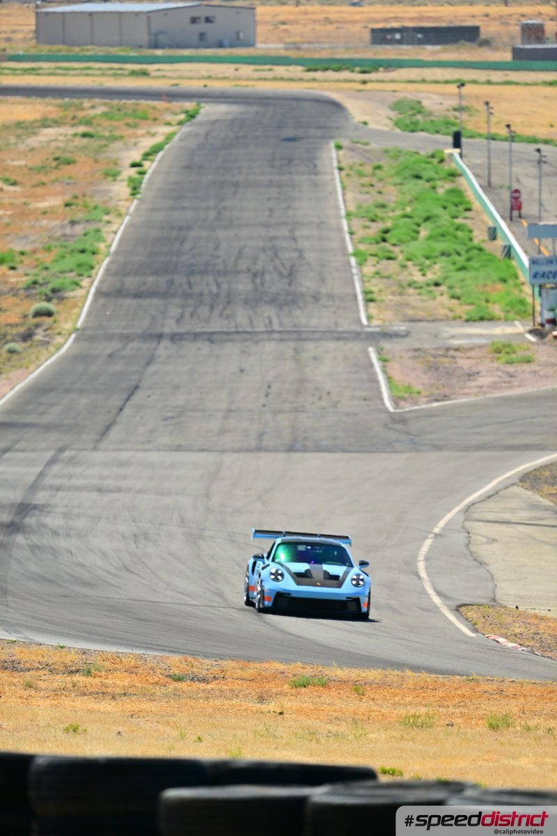 Porsche 911 GT3 Cup blue