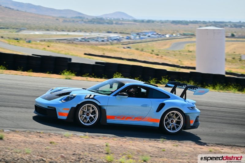Porsche 911 GT3 RS blue