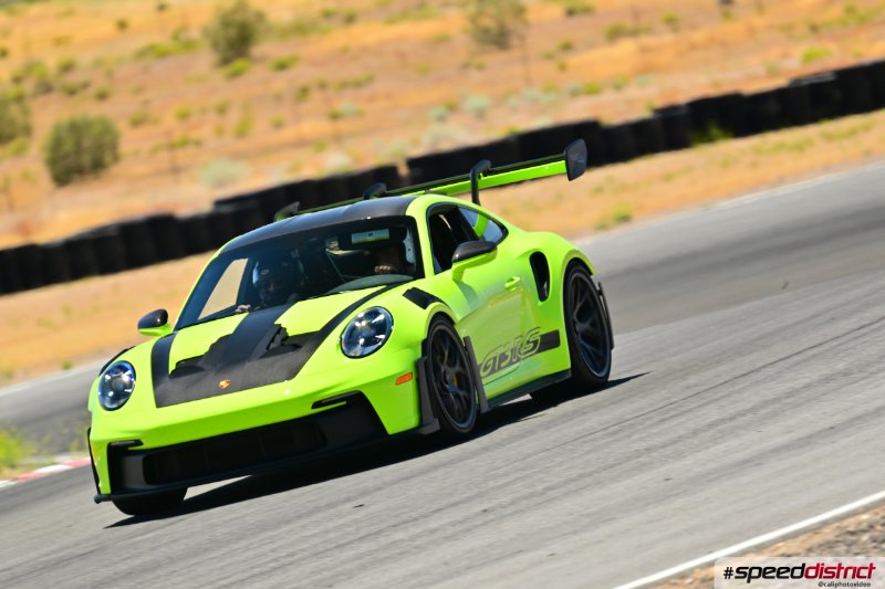 Porsche 911 GT3 RS green