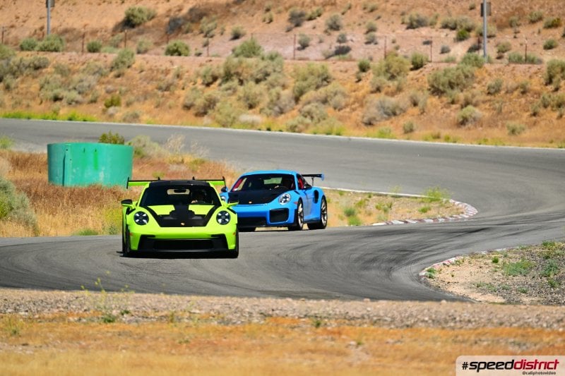 Porsche 911 GT3 RS green