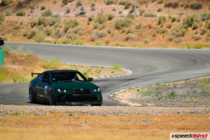 BMW M4 CSL