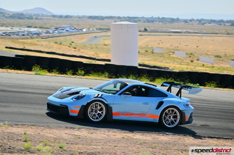 Porsche 911 GT3 RS blue