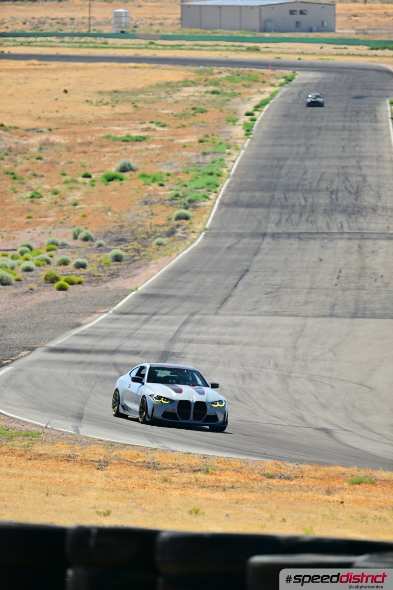 BMW M4 CSL