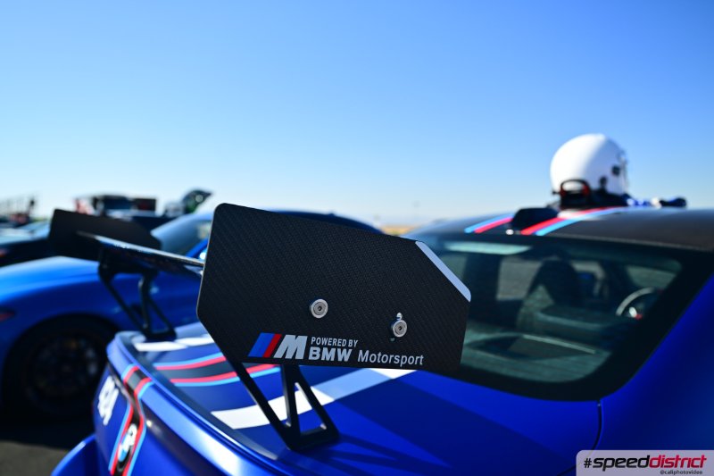 BMW M4 blue