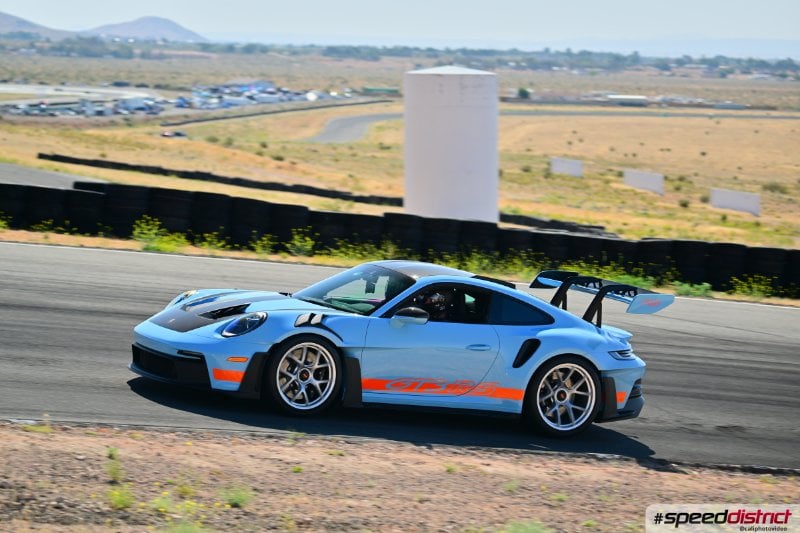 Porsche 911 GT3 RS blue