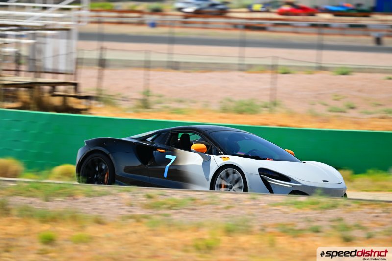 McLaren 570S