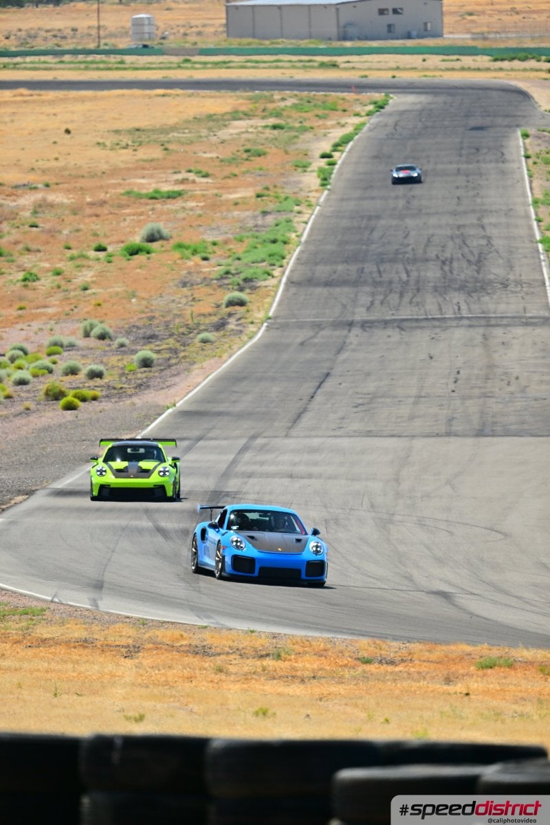 Porsche 911 GT3 RS blue