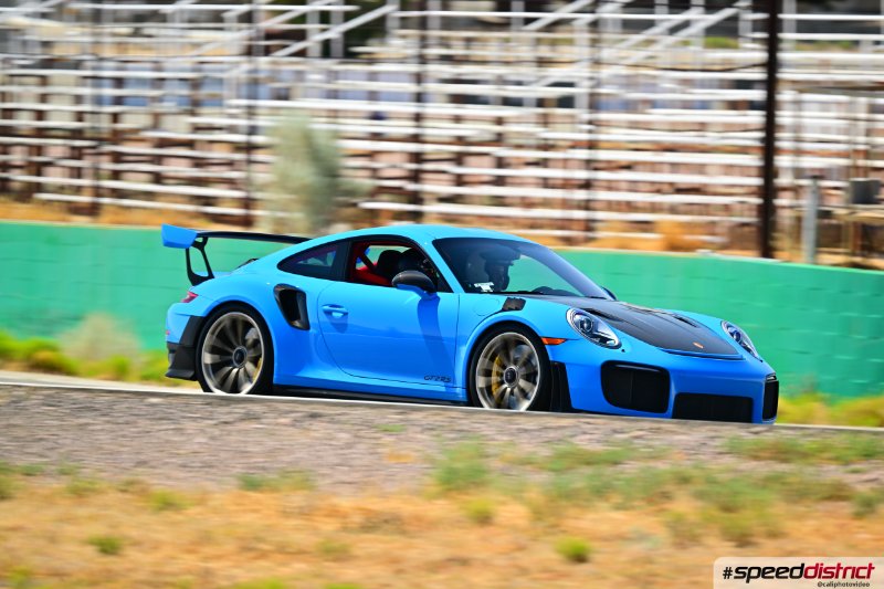 Porsche 911 GT2 RS