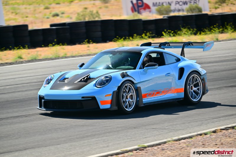 Porsche 911 GT3 RS blue