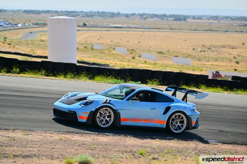 Porsche 911 GT3 RS blue