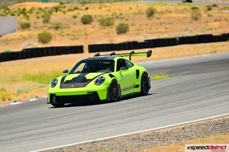 Porsche 911 GT3 RS green