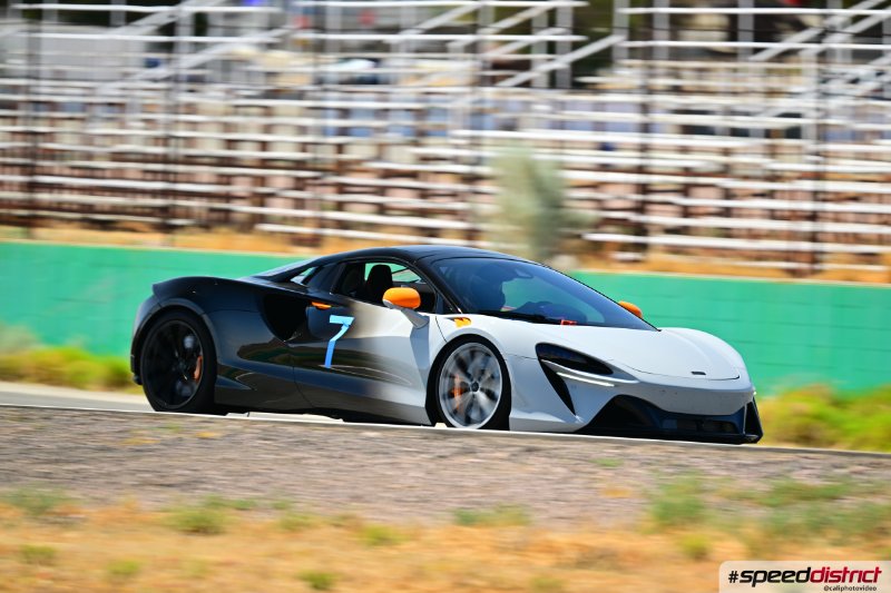 McLaren Artura