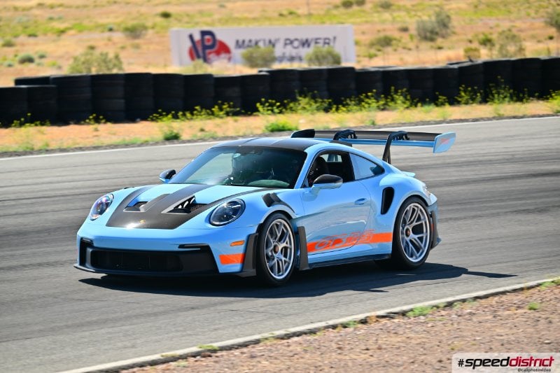 Porsche 911 GT3 RS blue