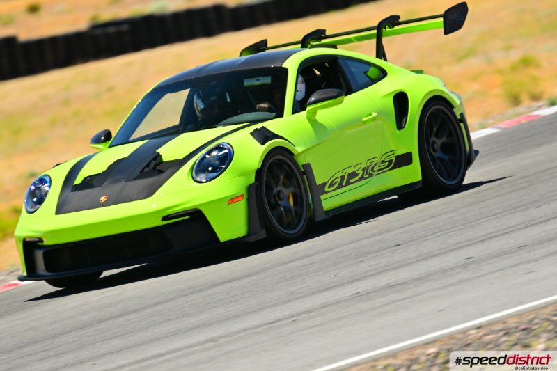 Porsche 911 GT3 RS green