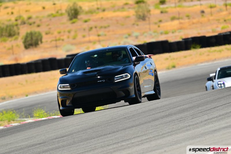 Dodge Charger Hellcat