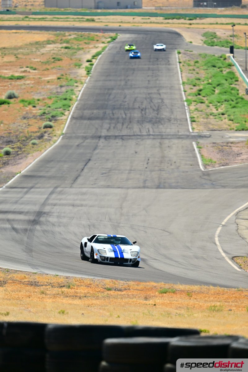 Ford GT