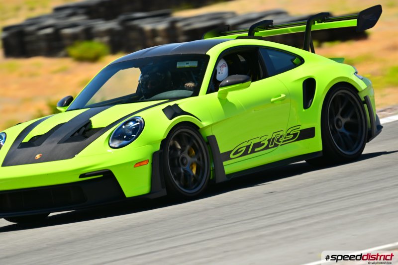 Porsche 911 GT3 RS green
