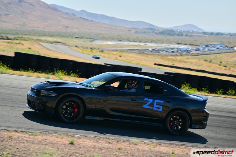 Dodge Charger Hellcat