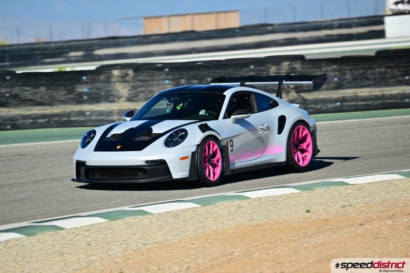 Porsche 911 GT3 RS white