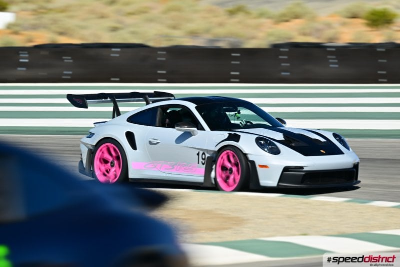 Porsche 911 GT3 RS white