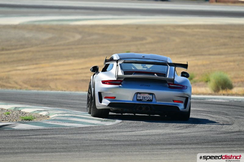 Porsche 911 GT3 RS silver