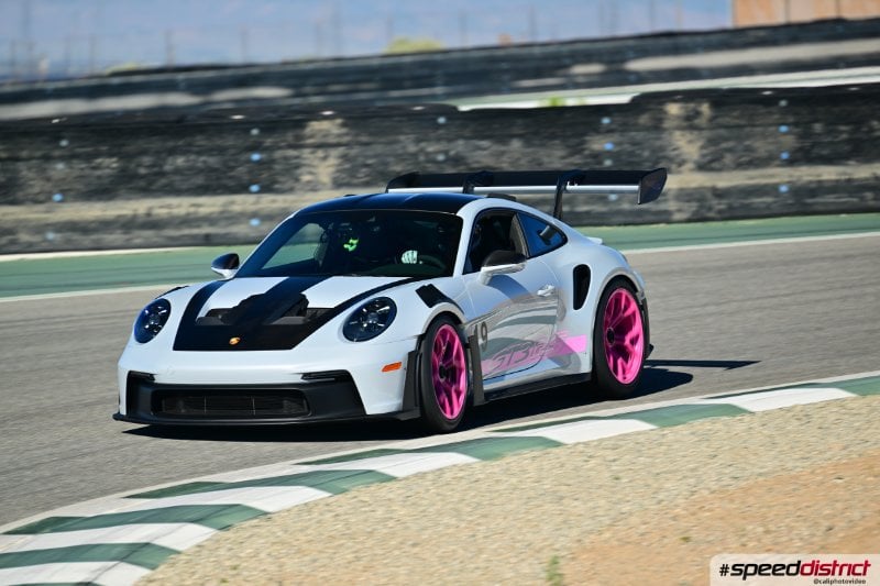 Porsche 911 GT3 RS white