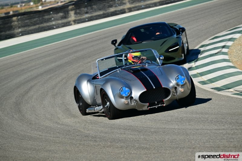 Shelby Cobra 427 replica