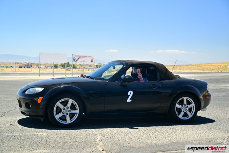 Mazda MX-5 Miata black