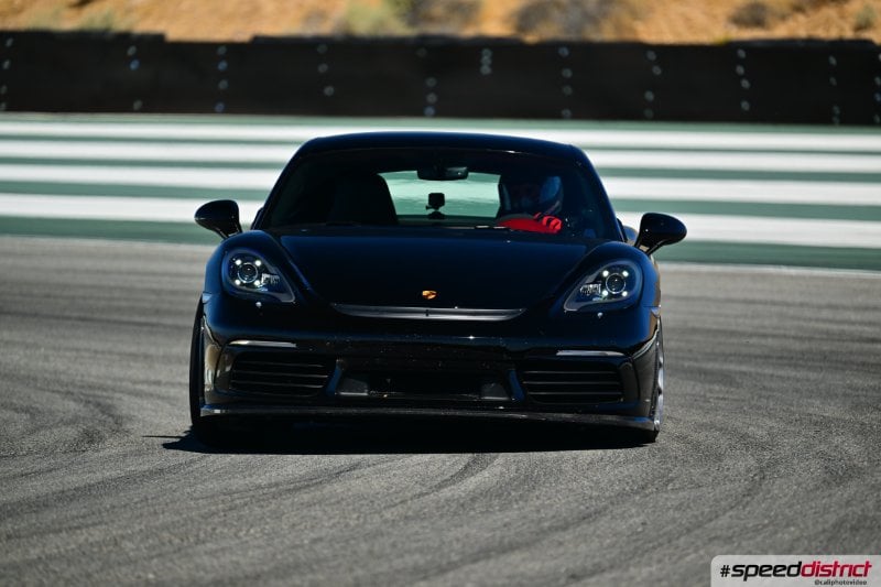 Porsche Cayman GT4 black