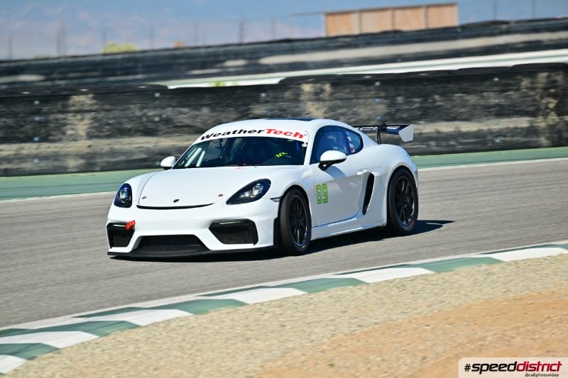 Porsche Cayman GT4 RS white
