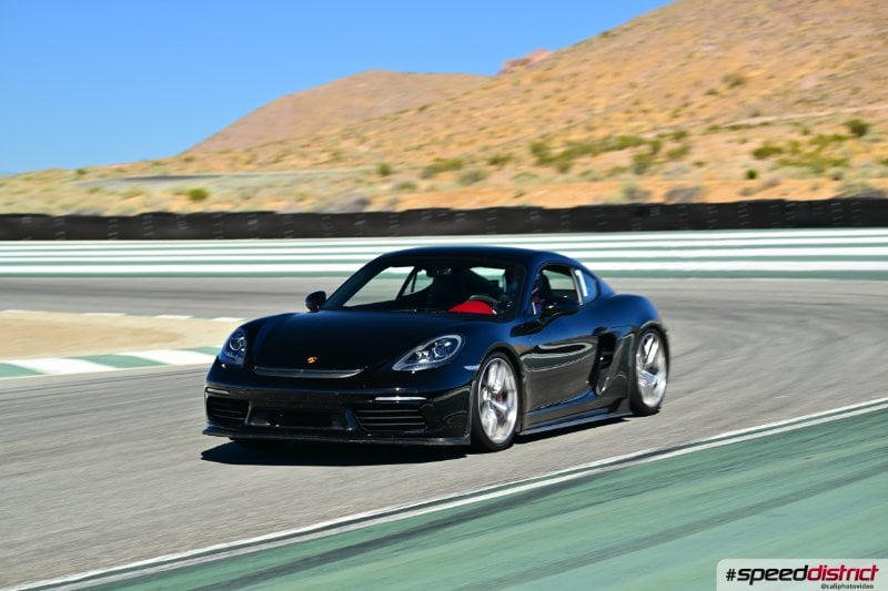 Porsche Cayman GT4 black
