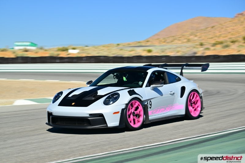 Porsche 911 GT3 RS white
