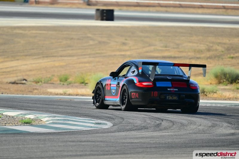 Porsche Cayman GT4 black