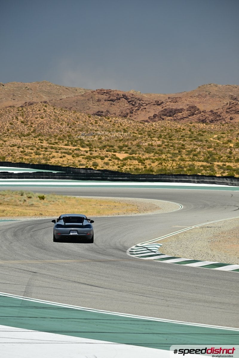 Porsche 911 GT3 blue
