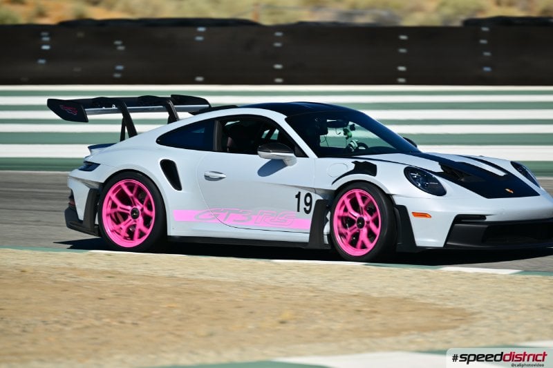 Porsche 911 GT3 RS white