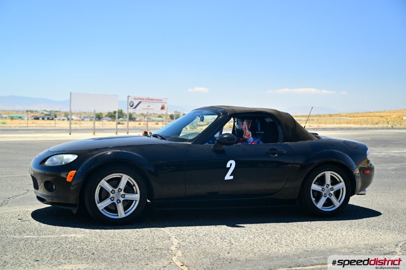 Mazda MX-5 Miata black