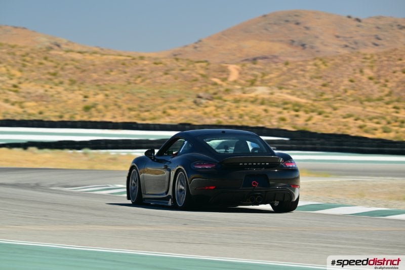 Porsche Cayman GT4 black
